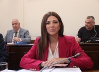 1.200 νέες οργανικές θέσεις ψυχολόγων και κοινωνικών λειτουργών για το ολιγοήμερο σχολείο 1.200 νέες οργανικές θέσεις ψυχολόγων και κοινωνικών λειτουργών για το ολιγοήμερο σχολείο