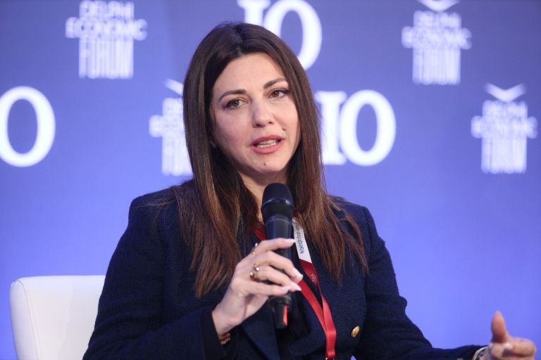 Ζαχαράκη στους Πρυτάνεις: Στο 1,5 δισ. ευρώ η χρηματοδότηση των ΑΕΙ
