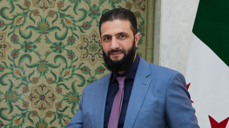 Το Ισραήλ πλήττει τη Δαμασκό – “Προτεραιότητά μας η προστασία των Δρούζων”, απαντά ο Σαράα