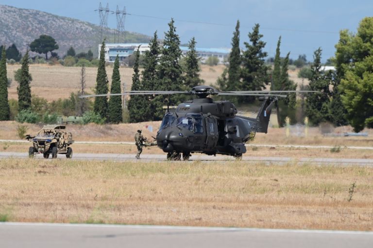 Οσμή κατασκοπείας στο αεροδρόμιο της Τανάγρας