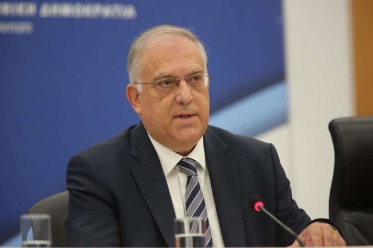 Θεοδωρικάκος: Όχι στον τεχνητό διχασμό και την πόλωση – Στρατηγική μας η παραγωγική ανάπτυξη