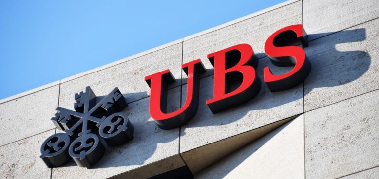 UBS: Έχασε τη νομική μάχη για τον ρόλο της Credit Suisse στο “Sterling Lads”