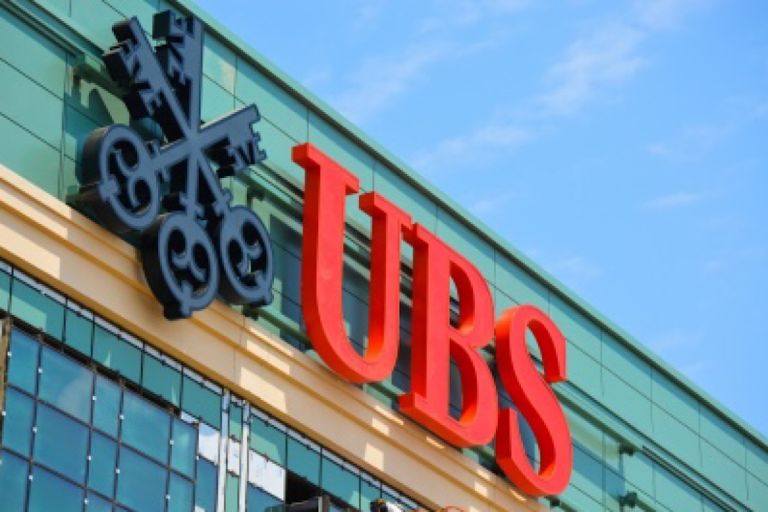 UBS: Οι εκτιμήσεις για τις ελληνικές τράπεζες – Πρώτη επιλογή η Τράπεζα Πειραιώς