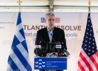 Τζέφρι Πάιατ: Το μήνυμα από τον Πειραιά για Κίνα, επενδύσεις και Ελλάδα Τζέφρι Πάιατ: Το μήνυμα από τον Πειραιά για Κίνα, επενδύσεις και Ελλάδα