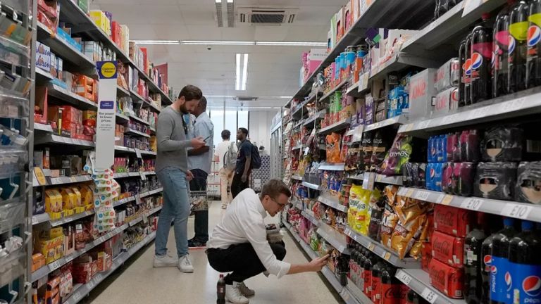 Κόστος ζωής: Ποια είναι η φθηνότερη και ποια η ακριβότερη χώρα στην Ευρώπη;