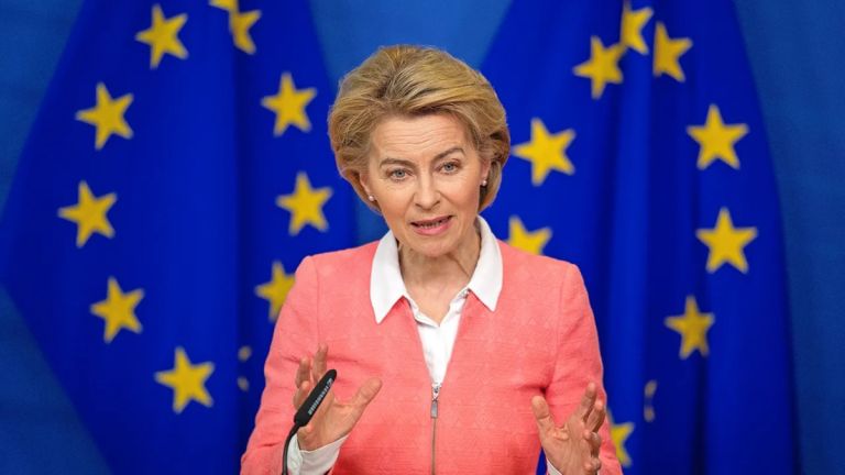 Φον ντερ Λάιεν για Τραμπ: Προτιμούμε συμβιβαστική λύση αλλά έχουμε και αντίμετρα