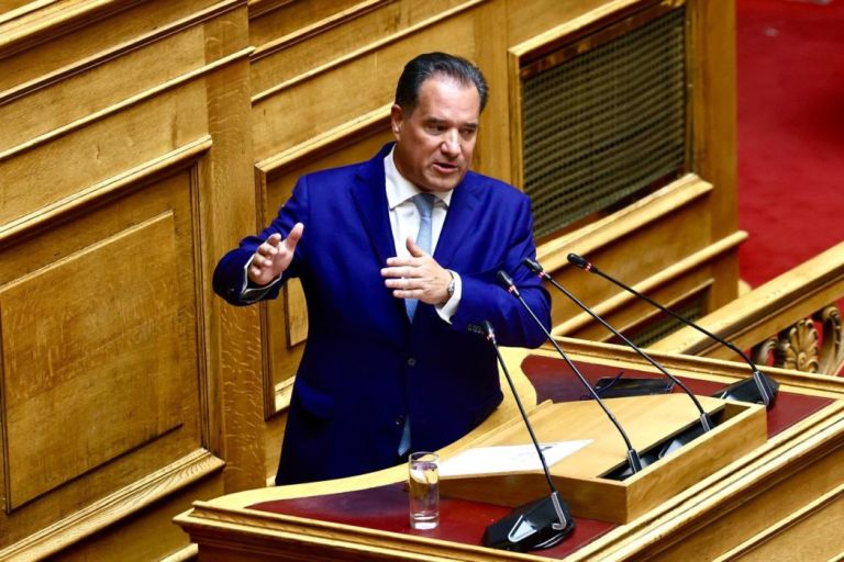 Άδωνις Γεωργιάδης: Κερδίζει ψήφους και λεφτά από τα Τέμπη η Κωνσταντοπούλου