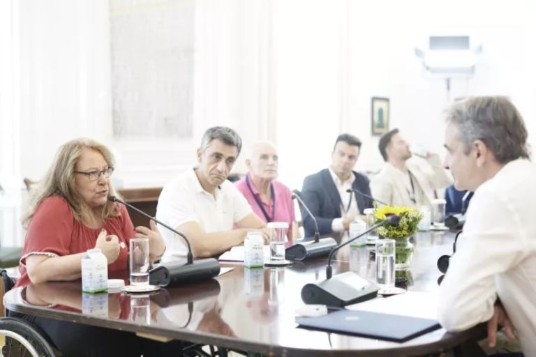 Μητσοτάκης σε εκπροσώπους αναπηρικής κοινότητας:Το πρόγραμμα Προσβασιμότητα κατ’οίκον είναι για εσάς, με εσάς
