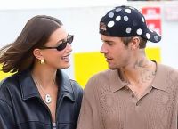 Hailey & Justin Bieber: Ένα full in love ταξίδι στην Ισπανία-«Βάζουν» τέλος στις φήμες χωρισμού Hailey & Justin Bieber: Ένα full in love ταξίδι στην Ισπανία-«Βάζουν» τέλος στις φήμες χωρισμού