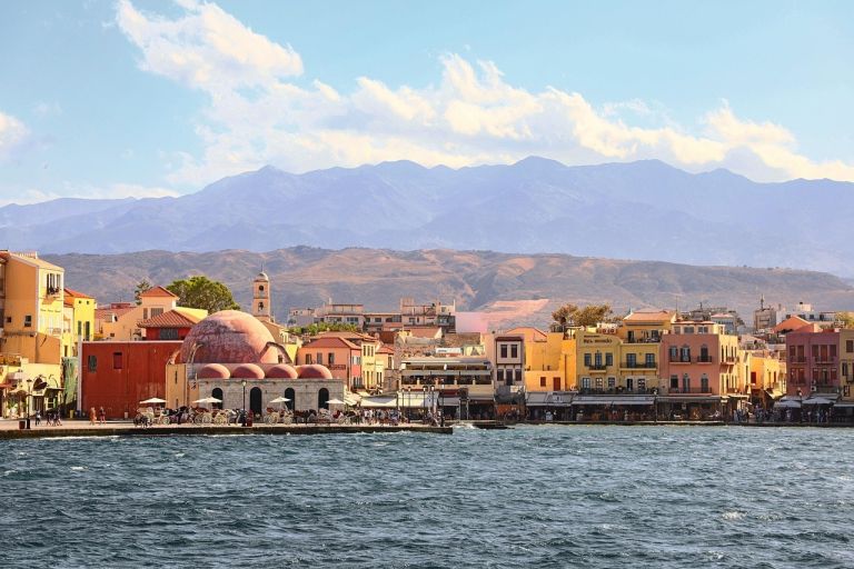 Top Greek Destinations for International Arrivals in H1 2025 — Total Reaches 10.3 Million