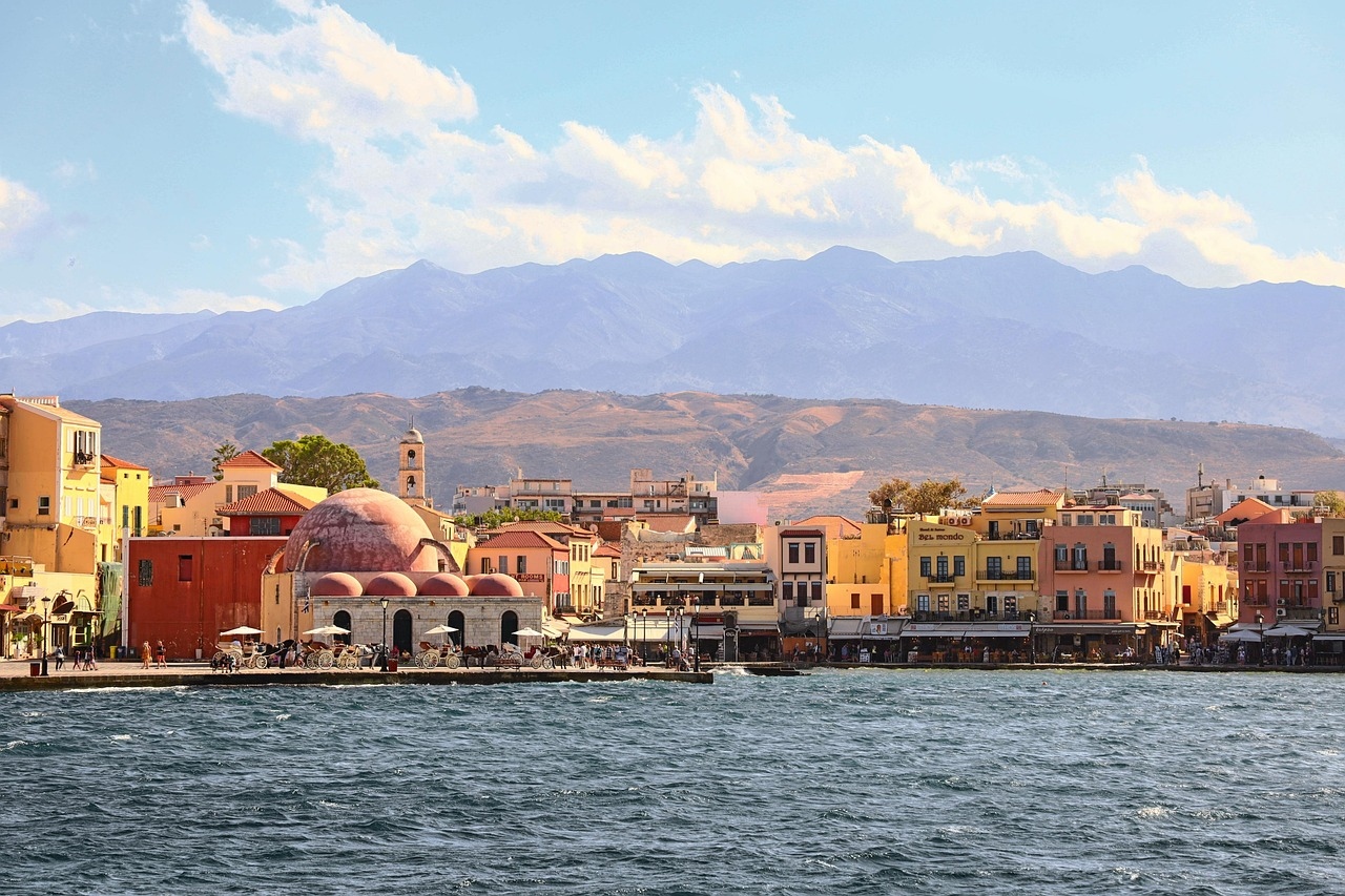 Top Greek Destinations for International Arrivals in H1 2025 — Total Reaches 10.3 Million