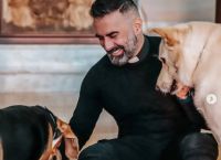 «Ιερείς-influencers»: Το Βατικανό φέρνει την πίστη στο TikTok «Ιερείς-influencers»: Το Βατικανό φέρνει την πίστη στο TikTok