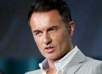julian mcmahon: Θλίψη στον κόσμο της τηλεόρασης-“Εφυγε” στα 56 του julian mcmahon: Θλίψη στον κόσμο της τηλεόρασης-“Εφυγε” στα 56 του