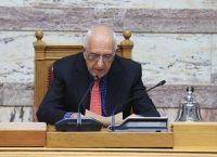 «Κακλαμάνης απαντά στο αίτημα του ΣΥΡΙΖΑ: Η Ολομέλεια αποφάσισε εγκύρως – Παρέλκει η Διάσκεψη των Προέδρων» «Κακλαμάνης απαντά στο αίτημα του ΣΥΡΙΖΑ: Η Ολομέλεια αποφάσισε εγκύρως – Παρέλκει η Διάσκεψη των Προέδρων»