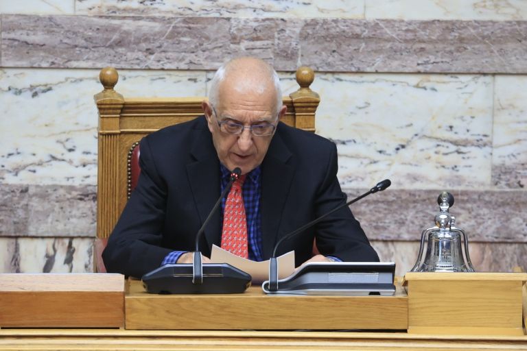 «Κακλαμάνης απαντά στο αίτημα του ΣΥΡΙΖΑ: Η Ολομέλεια αποφάσισε εγκύρως – Παρέλκει η Διάσκεψη των Προέδρων»