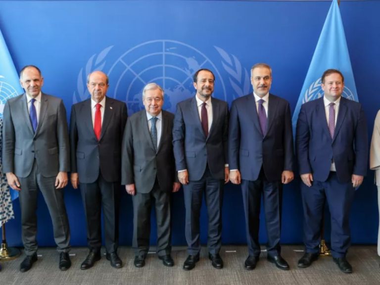 Γκουτέρες: “Εποικοδομητικές οι συνομιλίες για το Κυπριακό – Νέα συνάντηση εντός του έτους”