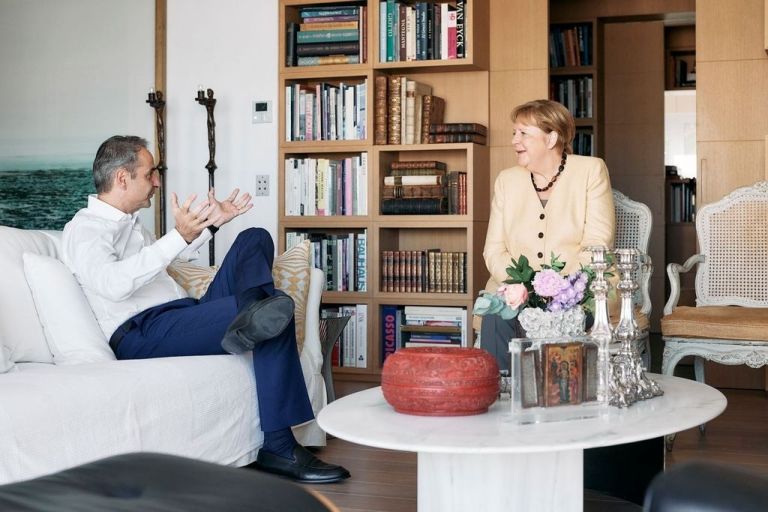 Συνάντηση Μητσοτάκη με Άνγκελα Μέρκελ – Στο επίκεντρο οι ευρωπαϊκές και διεθνείς εξελίξεις