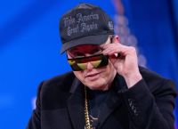 Στους επενδυτές δεν αρέσει το νέο κόμμα του Elon Musk – Βουτιά για την Tesla Στους επενδυτές δεν αρέσει το νέο κόμμα του Elon Musk – Βουτιά για την Tesla