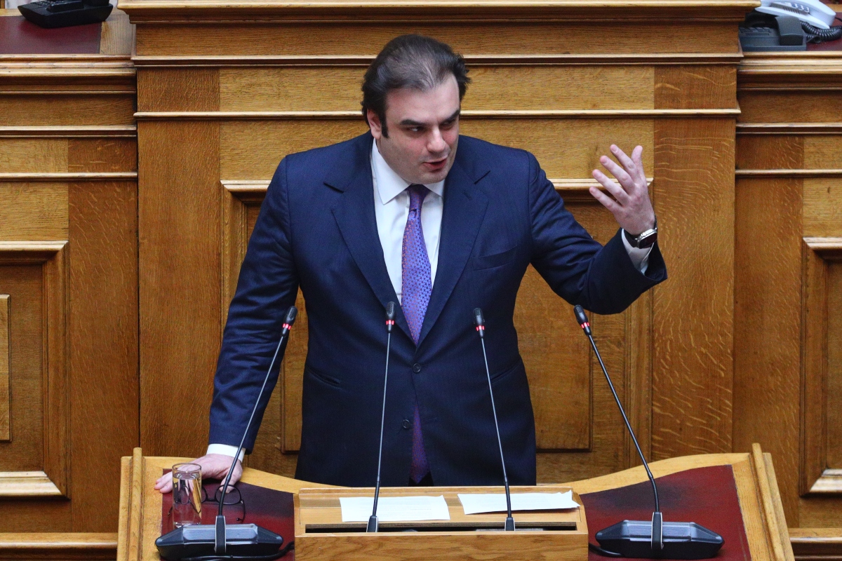 Πιερρακάκης: Κλείνουμε τα παράθυρα για κατάχρηση εξουσίας στα τελωνεία