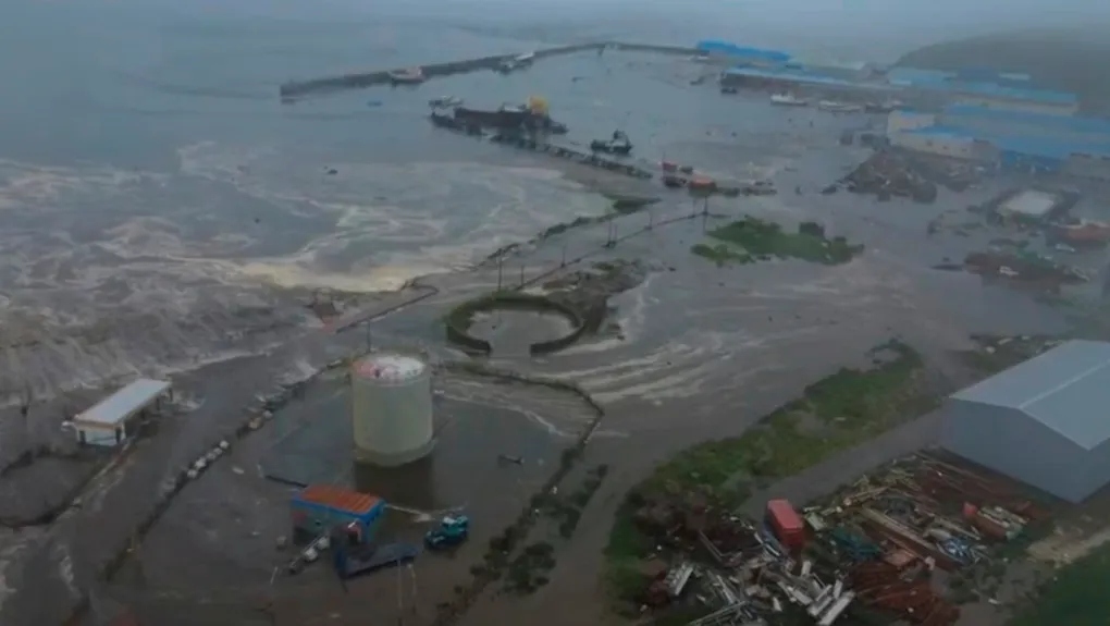 russia_20-tsunami