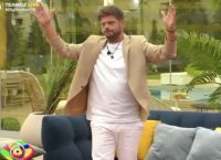 Big Brother τελικός: Ο Χρήστος Ντεντόπουλος κερδίζει το μεγάλο έπαθλο αξίας 100.000 ευρώ Big Brother τελικός: Ο Χρήστος Ντεντόπουλος κερδίζει το μεγάλο έπαθλο αξίας 100.000 ευρώ