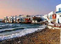 Η Ελλάδα κερδίζει έδαφος στις τουριστικές προτιμήσεις των Ευρωπαίων ταξιδιωτών Η Ελλάδα κερδίζει έδαφος στις τουριστικές προτιμήσεις των Ευρωπαίων ταξιδιωτών