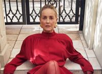 Sharon Stone: Πρωταγωνιστεί στη νέα καμπάνια Mugler και εντυπωσιάζει Sharon Stone: Πρωταγωνιστεί στη νέα καμπάνια Mugler και εντυπωσιάζει