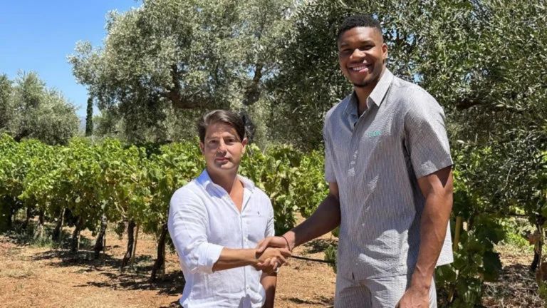 Premia: Giannis Antetokounmpo and Sklavenitis Family Join €40M Capital Increase