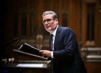 Βρετανία: Κλάματα στη Βουλή, κατάρρευση της στερλίνας Βρετανία: Κλάματα στη Βουλή, κατάρρευση της στερλίνας