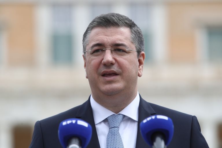 Υποδομές για ΝΑΤΟϊκές μετακινήσεις στρατευμάτων προωθεί ο Τζιτζικώστας