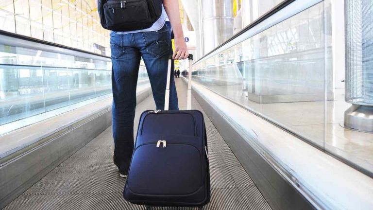 Παρελθόν ενδέχεται να αποτελέσουν οι χρεώσεις των χειραποσκευών στις πτήσεις, για ταξίδια εντός ΕΕ