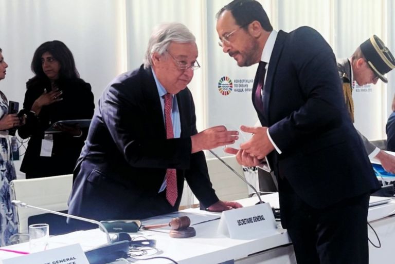 Ίσες αποστάσεις Γκουτέρες με το ψευδοκράτος – Απογοήτευση στην Κύπρο