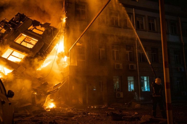 Ουκρανία: Πλήγματα σε «μη στρατιωτικές υποδομές» στην Οδησσό
