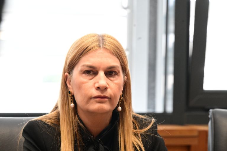 Βολουδάκη: Στην Εισαγγελία φάκελοι με ΜΚΟ που φέρεται να βοηθούν να εισέρχονται παράνομοι μετανάστες