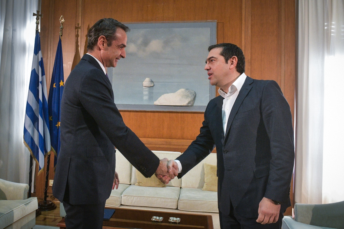 Γιατί η κυβέρνηση “ψηφίζει” υπέρ της επιστροφής Τσίπρα