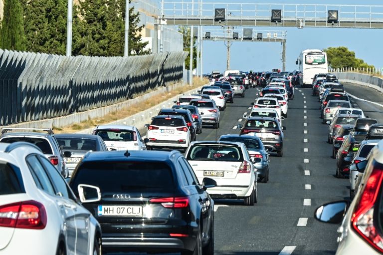 Κορυφώνεται η επιστροφή των αδειούχων