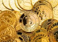 Σε χαμηλό τριών εβδομάδων το bitcoin μετά το ρεκόρ του Ιουλίου Σε χαμηλό τριών εβδομάδων το bitcoin μετά το ρεκόρ του Ιουλίου