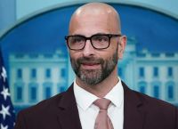 Δημήτρης Δασκαλάκης: Παραιτήθηκε ο επικεφαλής εμβολιασμών στις ΗΠΑ και επιτέθηκε στον Ρ. Κένεντι Τζούνιορ Δημήτρης Δασκαλάκης: Παραιτήθηκε ο επικεφαλής εμβολιασμών στις ΗΠΑ και επιτέθηκε στον Ρ. Κένεντι Τζούνιορ