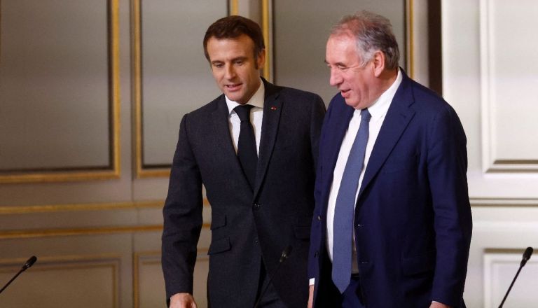 Η Γαλλία και πάλι προς το χείλος του γκρεμού