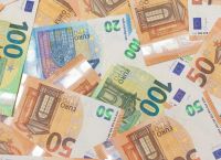 Δημόσιο Χρέος: Στα 368,3 δισ. ευρώ, αλλά υποχωρεί το καθαρό βάρος Δημόσιο Χρέος: Στα 368,3 δισ. ευρώ, αλλά υποχωρεί το καθαρό βάρος