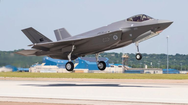 Αμετακίνητη η στάση των ΗΠΑ για τα F-35 και την Τουρκία: «Καμία αλλαγή λόγω S-400»
