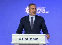 Απειλές Φιντάν κατά των Κούρδων της Συρίας μετά τη συνάντησή του με τον Σύρο ΥΠΕΞ Απειλές Φιντάν κατά των Κούρδων της Συρίας μετά τη συνάντησή του με τον Σύρο ΥΠΕΞ
