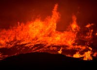 Πύρινη κόλαση σε Κερατέα και Ηλιεία Πύρινη κόλαση σε Κερατέα και Ηλιεία