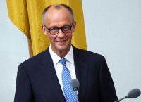 Μερτς: Μέσα στις δύο επόμενες εβδομάδες η συνάντηση Πούτιν – Ζελένσκι Μερτς: Μέσα στις δύο επόμενες εβδομάδες η συνάντηση Πούτιν – Ζελένσκι