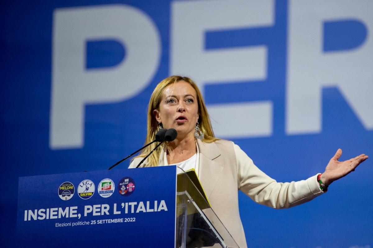 Η Μελόνι ξαναφέρνει τη γέφυρα του στενού της Μεσσήνης 