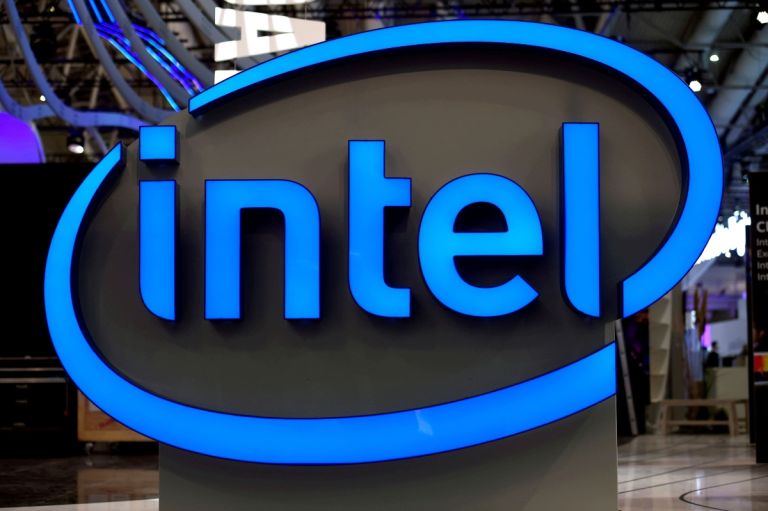 Η αμερικανική κυβέρνηση «μπαίνει» στην Intel