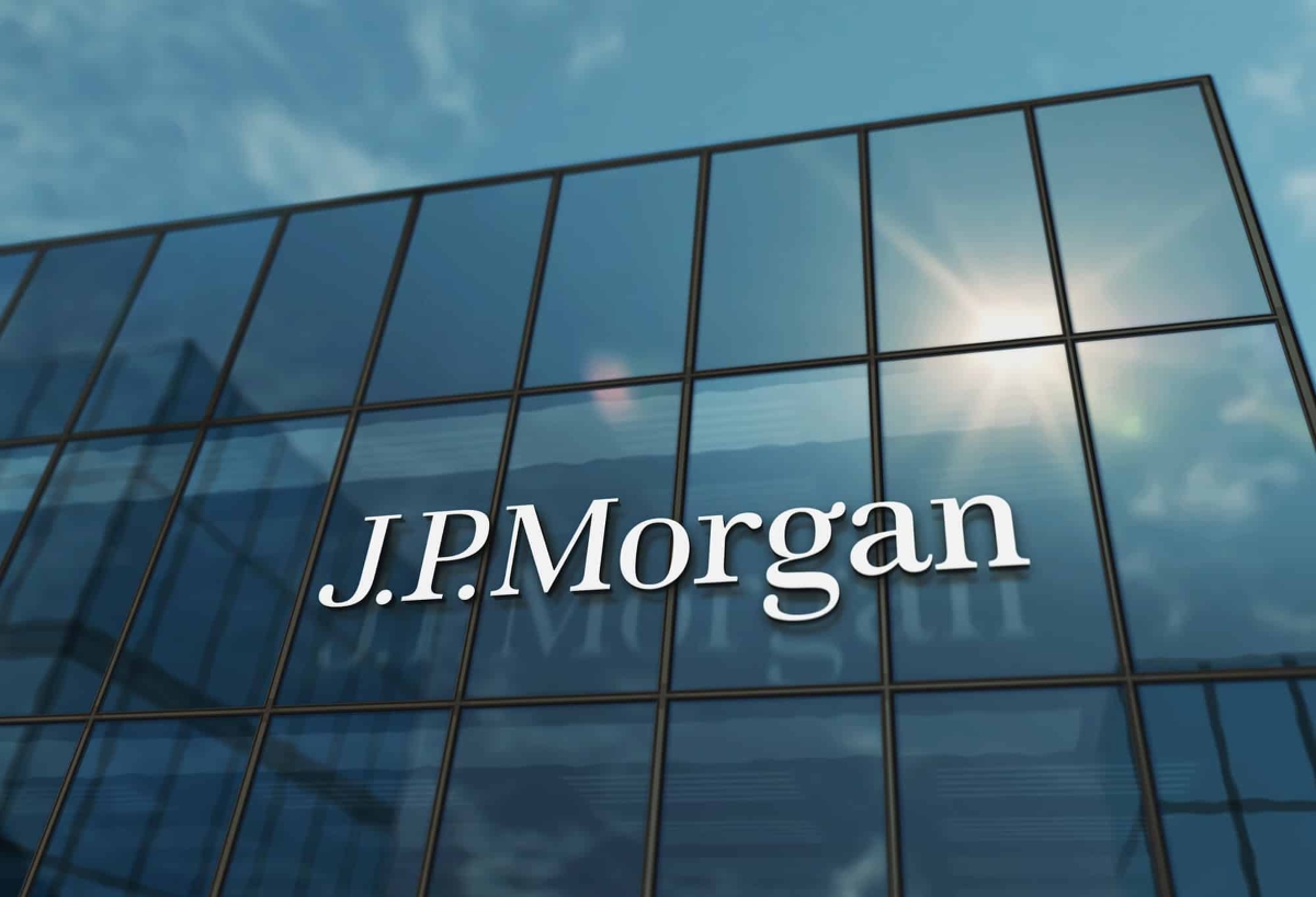 JPMorgan: Σε ιστορικό υψηλό οι προσλήψεις ανώτερων στελεχών