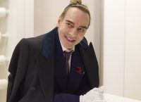 John Galliano: Η ιδιοφυΐα, η πτώση και το ερώτημα της συγχώρεσης John Galliano: Η ιδιοφυΐα, η πτώση και το ερώτημα της συγχώρεσης