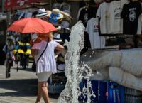 Οι καύσωνες επιταχύνουν τη γήρανση των ανθρώπων Οι καύσωνες επιταχύνουν τη γήρανση των ανθρώπων