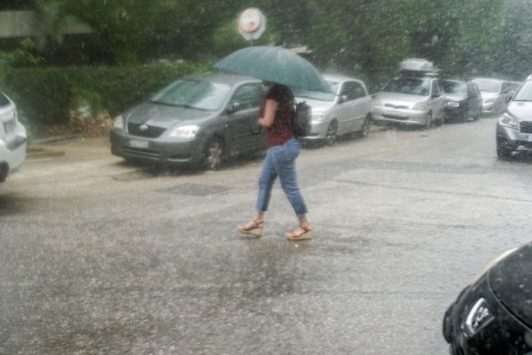 Άστατος ο καιρός – Πού αναμένονται σήμερα βροχές και καταιγίδες